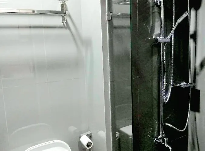 Air Residences Makati Elegant Grand Type